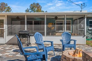 Terrace/patio - Beautiful East Orlando Home Near Everything (Orlando)