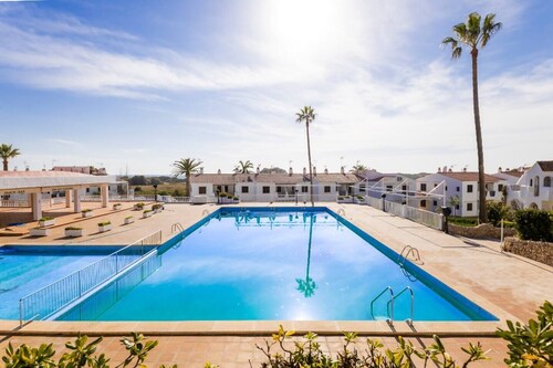 Ground-Floor Apartment in Son Bou with pool