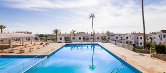 Ground-Floor Apartment in Son Bou with pool