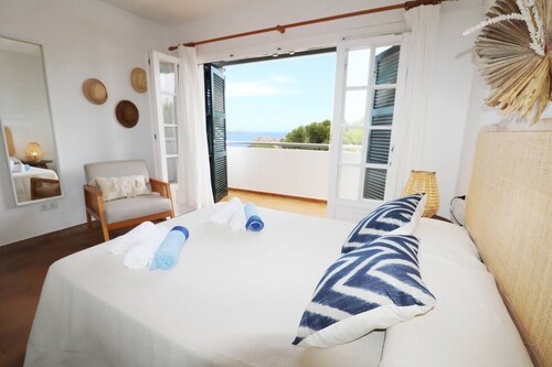 Villa Las Marinas 3, pool and 5 minutes to the sea