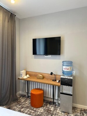 Blackout drapes, soundproofing, iron/ironing board, free WiFi - Unit Hotel (Almaty)