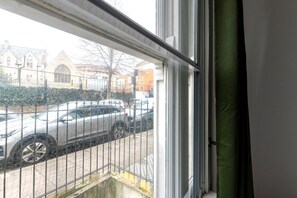 Interior - Blueground | Marylebone, view, nr Regent's Park (London)