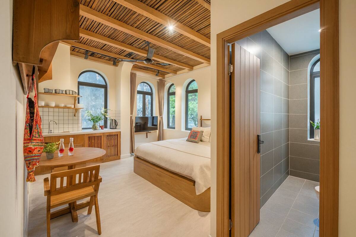 Egyptian cotton sheets, premium bedding, down duvets, memory-foam beds