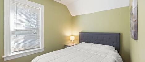 3 chambres, fer et planche à repasser, Wi-Fi, literie fournie