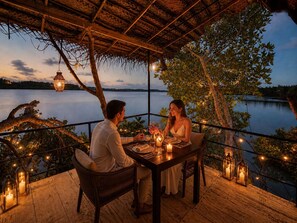Couples dining - ZEN Koggala Lakefront Boutique Retreat (Harumalgoda)