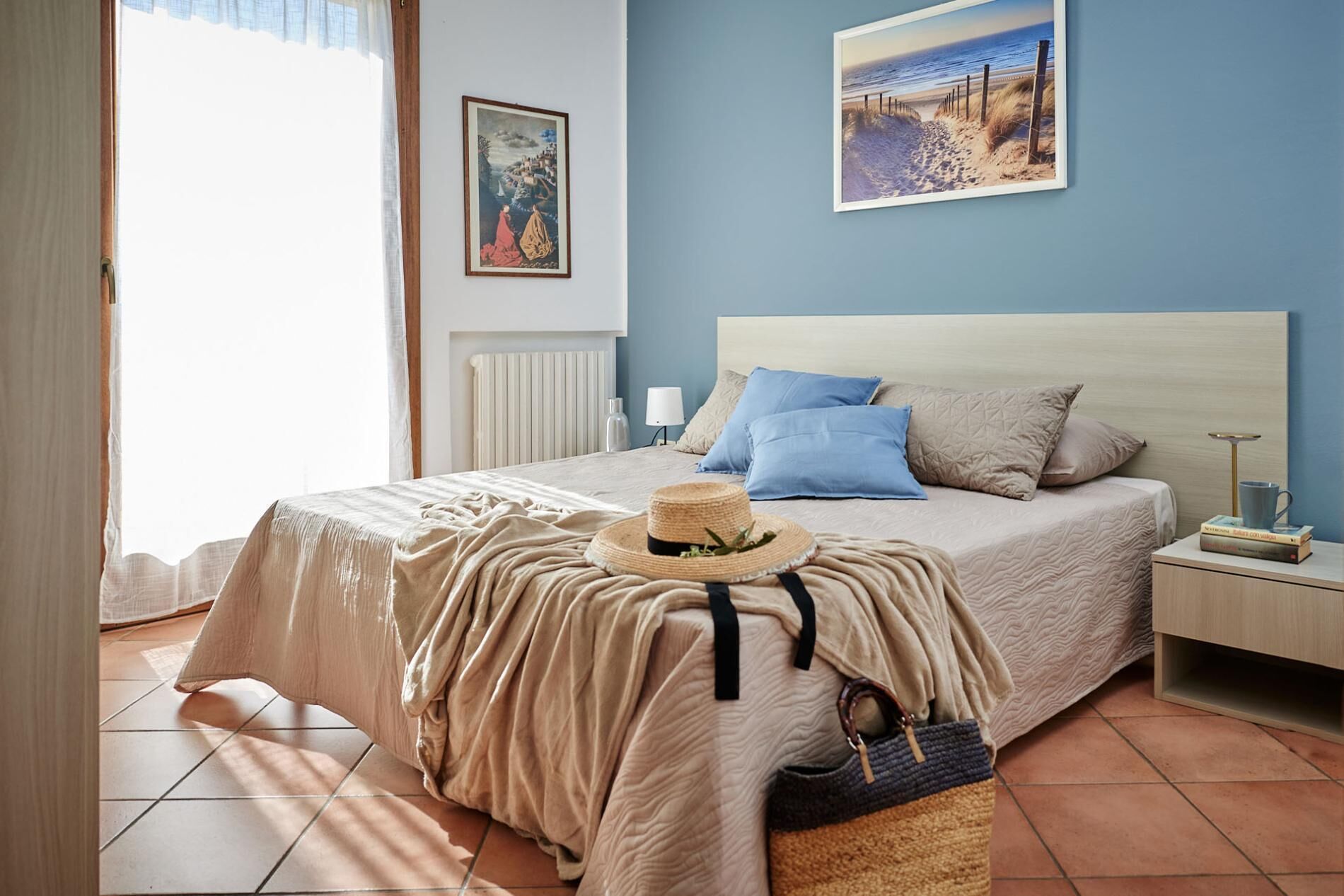 6 chambres, fer et planche à repasser, Wi-Fi