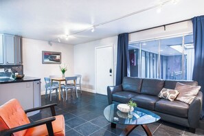 Smart TV - 1BR W Alabama Montrose Sueño Apt 13, Med Center (Houston)