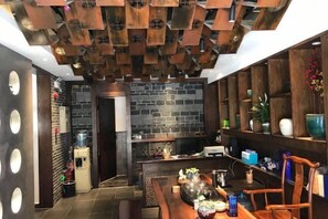 Interior - Floral Hotel Furong Town Galaxy Heights Hotel(Wangcun Waterfall Store) (Yongshun)