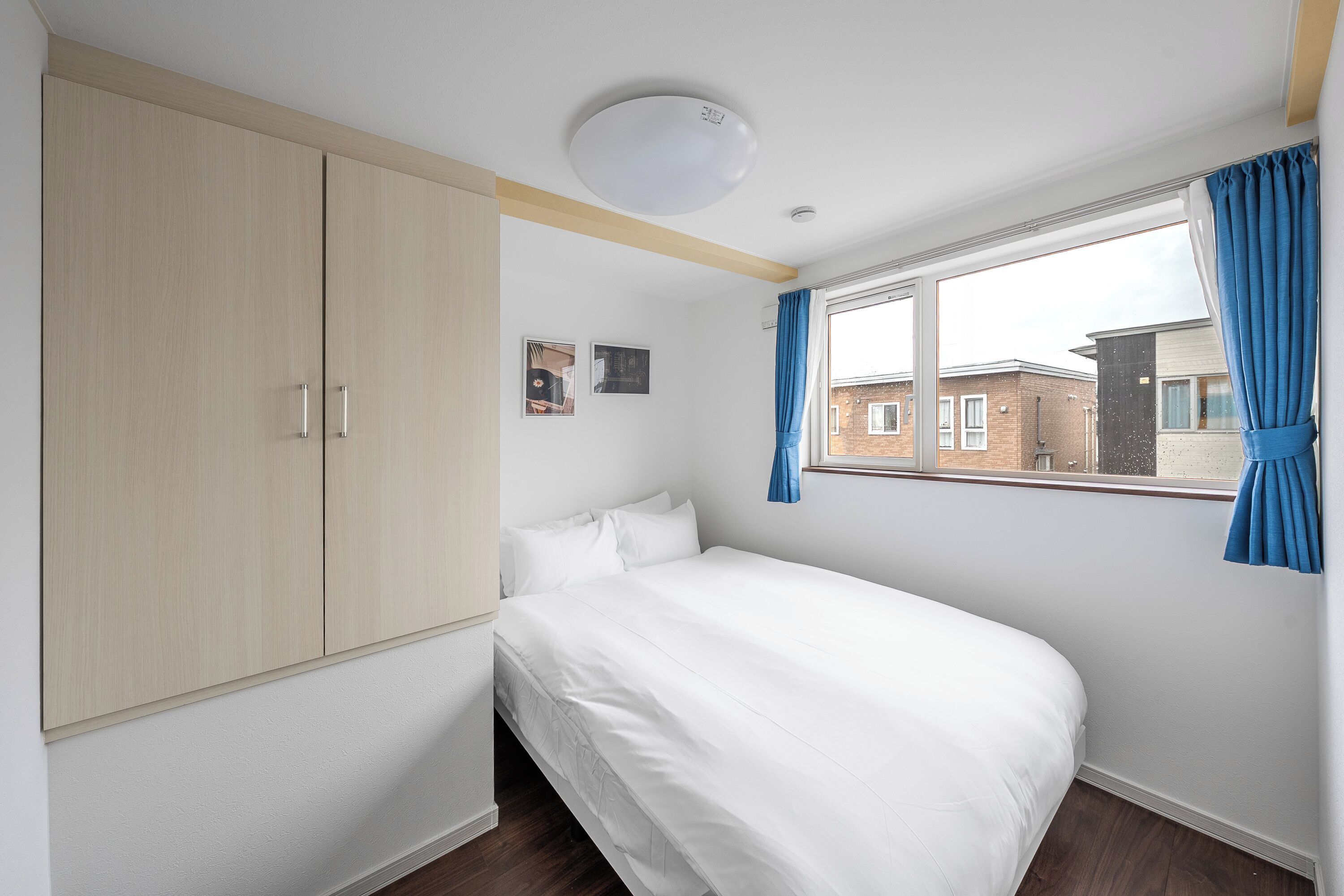 Desk, iron/ironing board, free WiFi