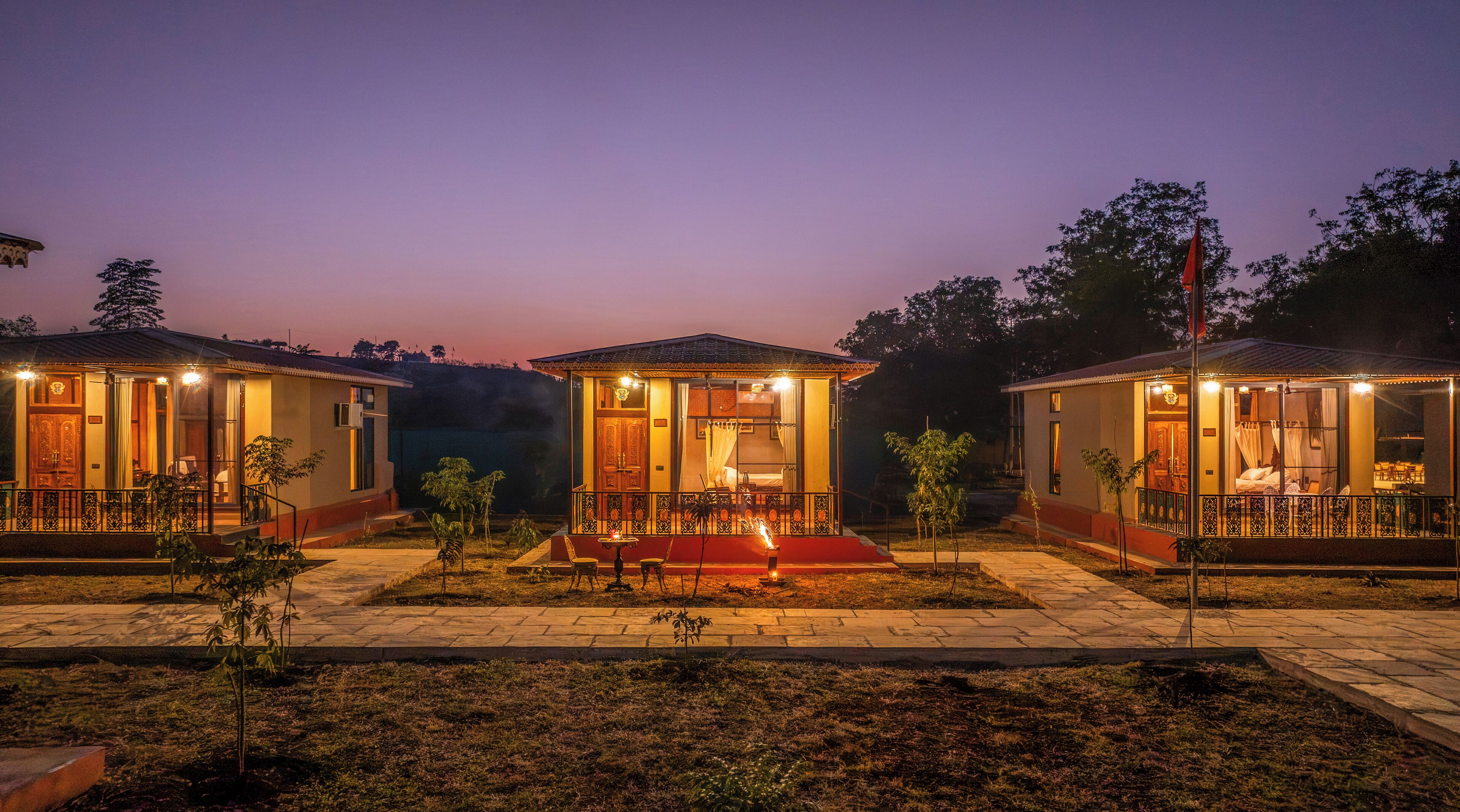 ด้านหน้าที่พัก