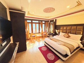 Habitación Premium doble | Escritorio y wifi gratis