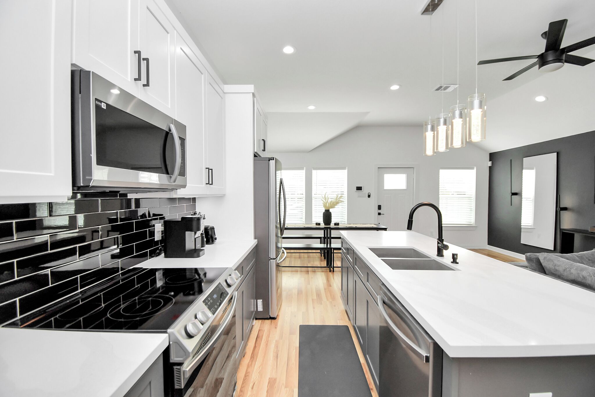 Microwave, oven, stovetop, dishwasher