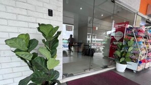 Imej tidak diklasifikasikan, 4 daripada 28, butang