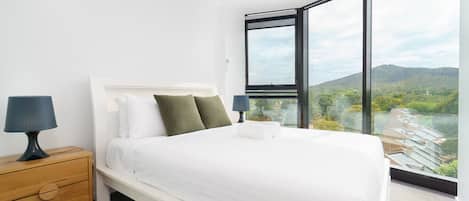 3 dormitorios, tabla de planchar con plancha, wifi gratis y ropa de cama