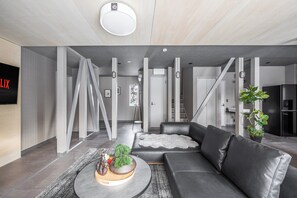 Living area - THE LAVENRIDGE (Nakafurano)