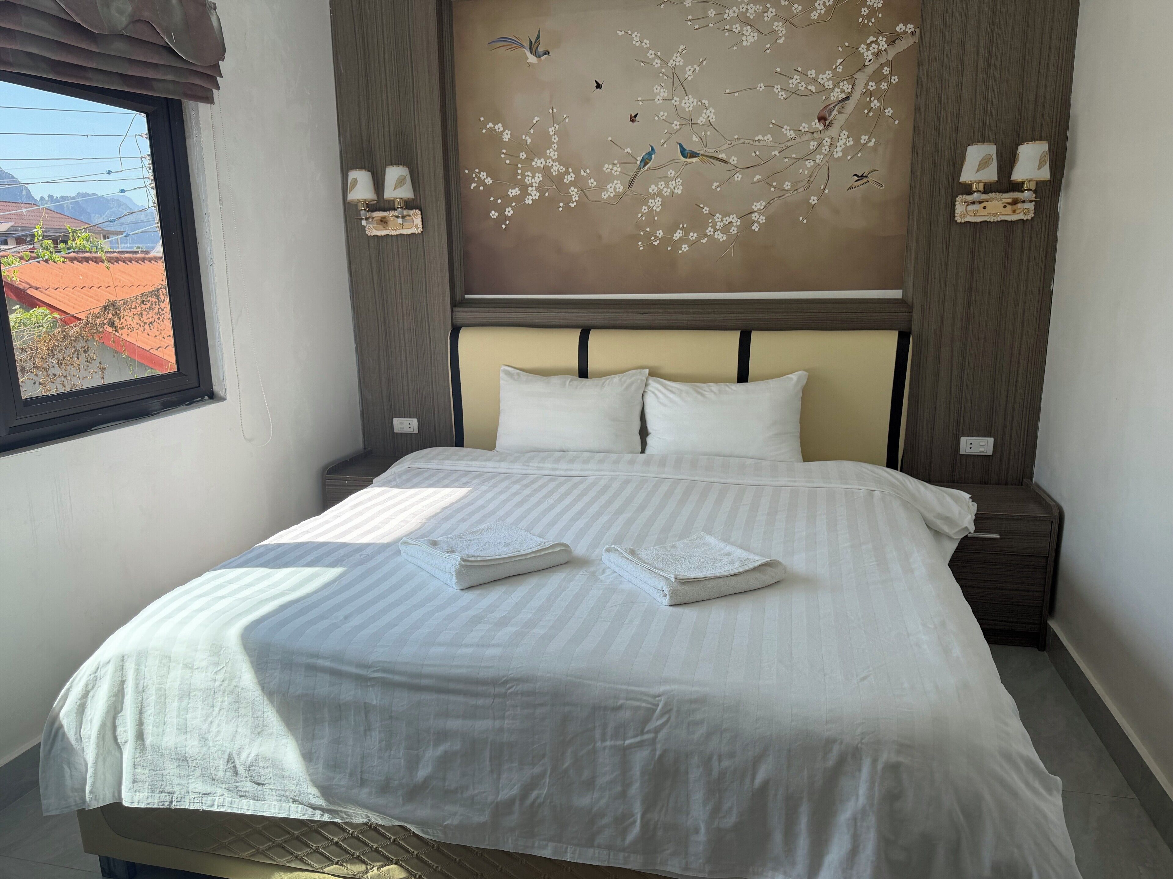 Standard Room, City View | In-room safe, blackout drapes, free WiFi