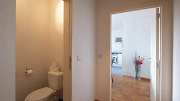 Apartamento, vista para a cidade | Banheiro