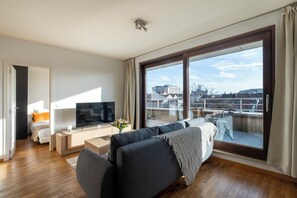Apartment, City View | Living area | Flat-screen TV - Brussels EU Center residence (Brussels)