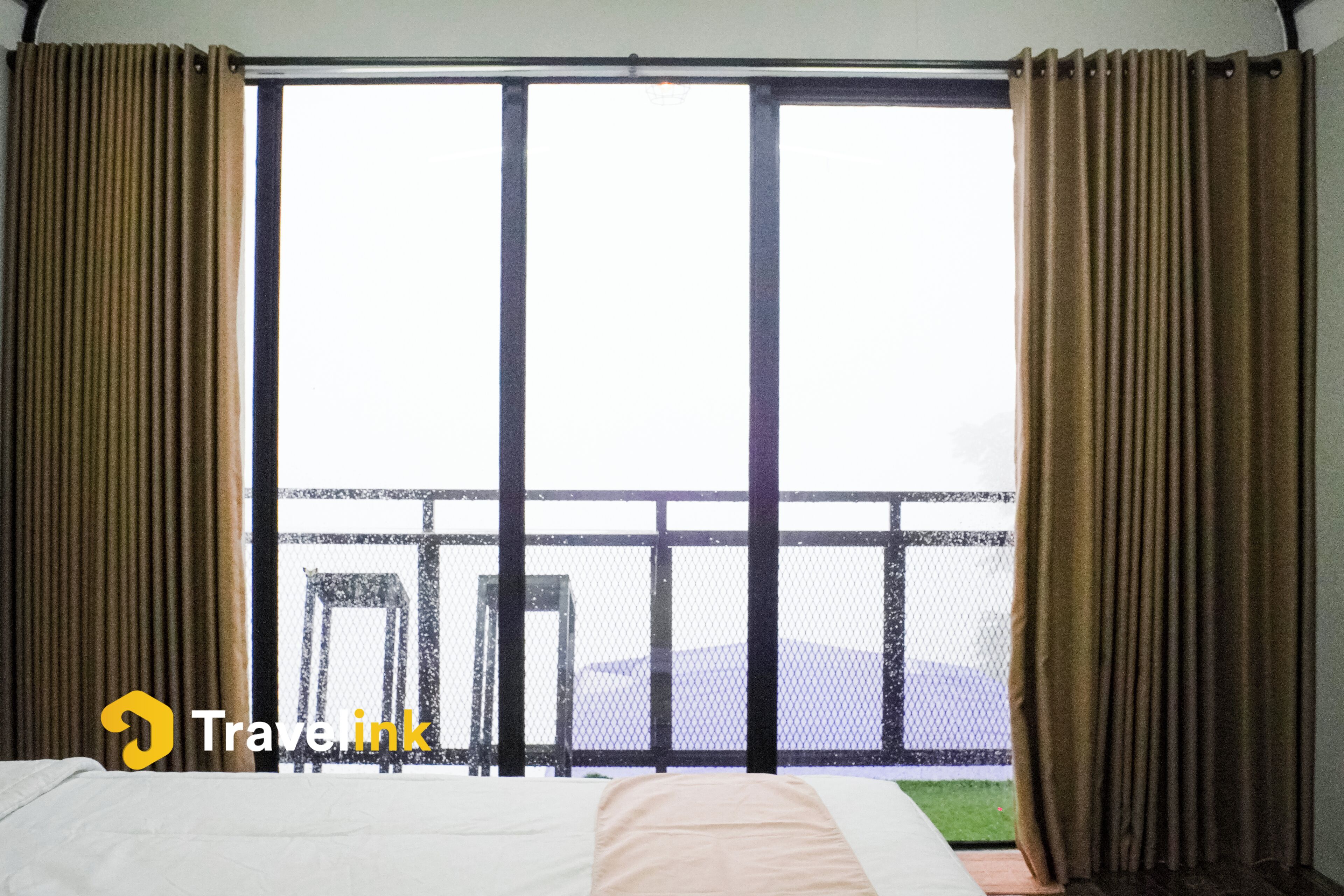 Dobbeltrom – deluxe, balkong, utsikt mot innsjø | Skrivebord og wi-fi (inkludert)