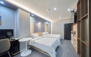 Twin Room | Desk, free WiFi - Hotel Hyesung (Changwon-si)