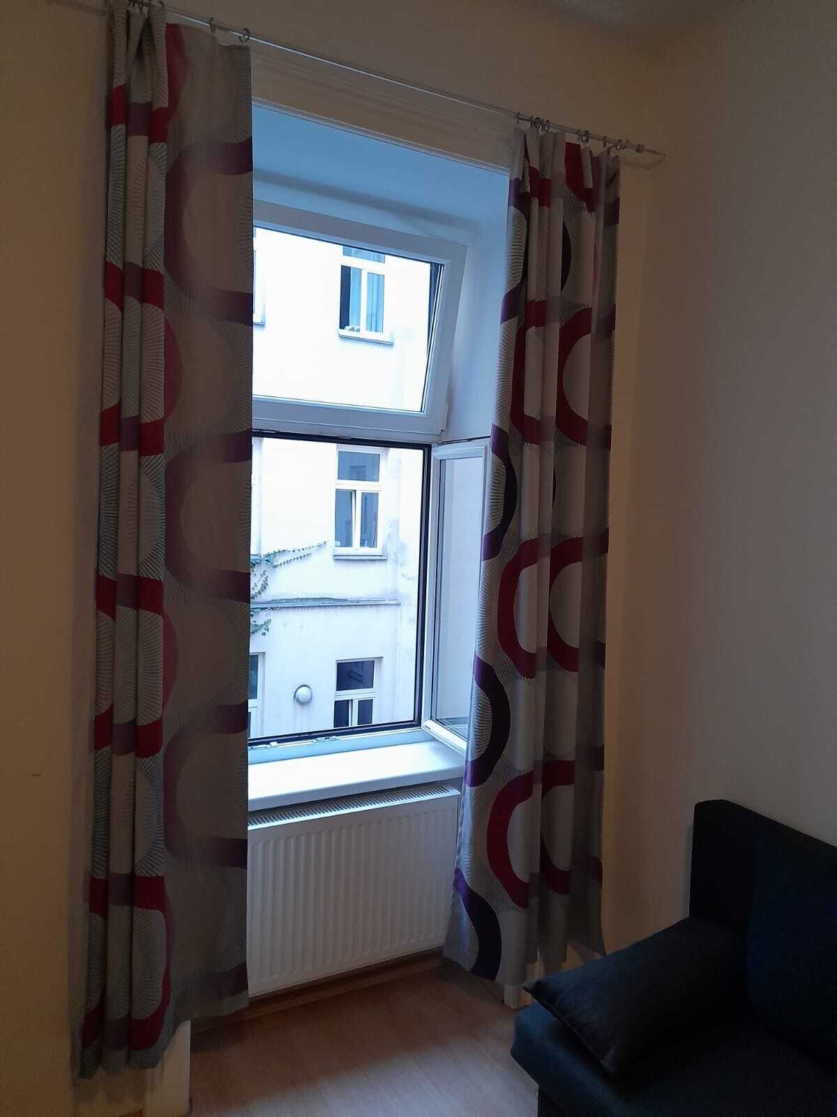 Tabla de planchar con plancha y wifi gratis 