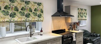 3 bedroom accommodation in Brereton, Cannock Chase