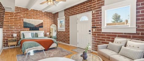 Silitysrauta/-lauta, internet, vuodevaatteet