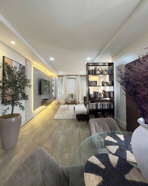 Apartment, 2 Bedrooms, Accessible, Smoking | Living room | Books - Luxury 2BR Apt Central Lekki Phase 1 (Lekki)