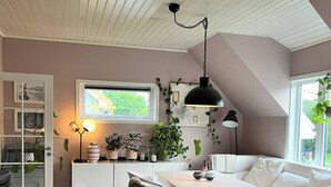 Unclassified image, 5 of 30, button - Two-bedroom apartment with loft (Ålesund)