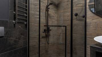 Luxury Apartment, Balcony, City View | Bathroom