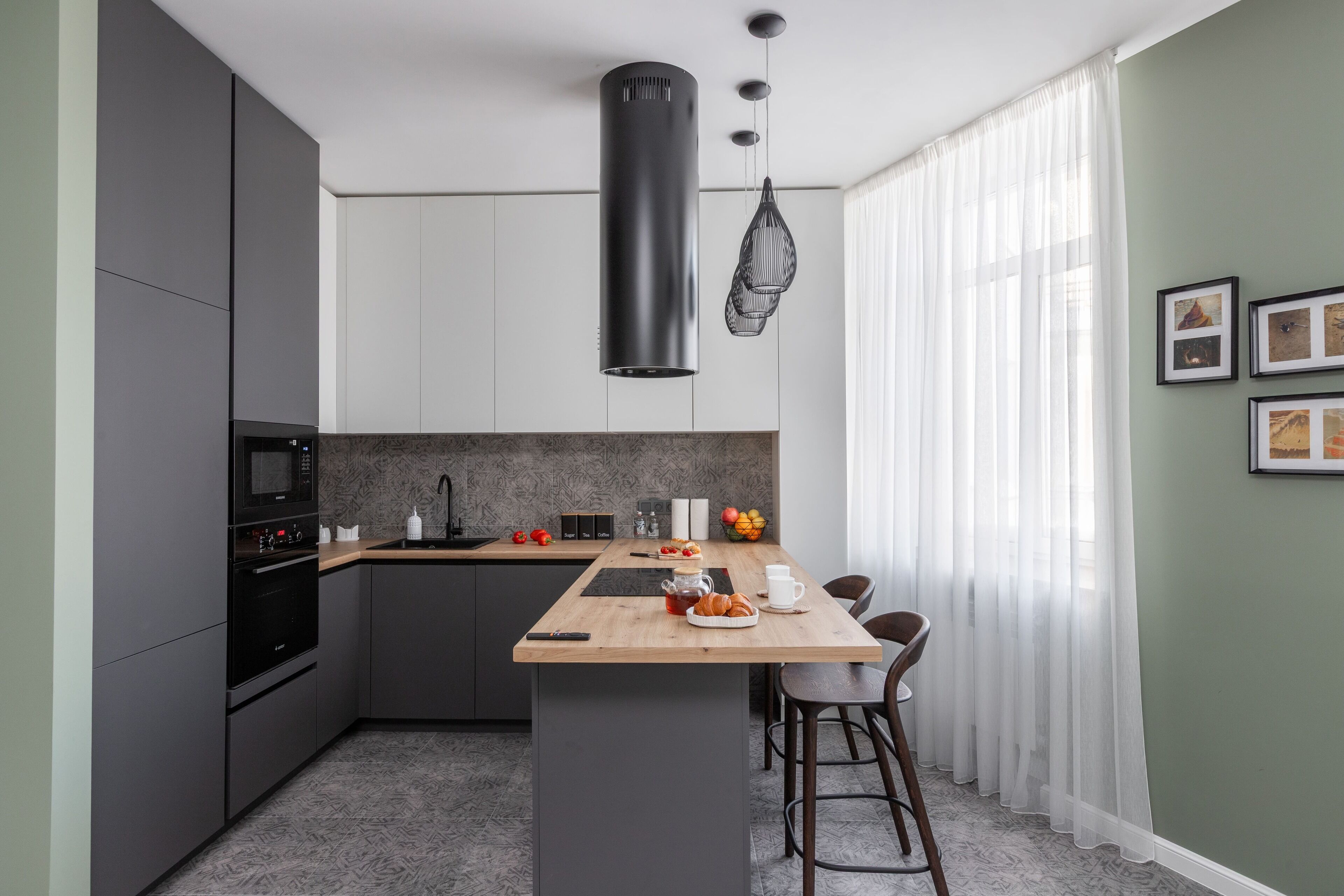 Lyxlägenhet - balkong - utsikt mot staden | Eget kök | Vattenkokare och städutrustning