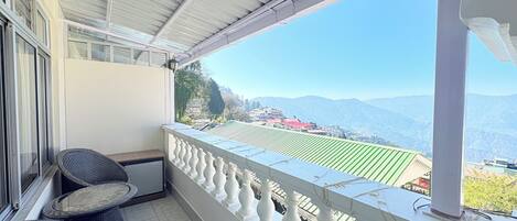 Quarto triplo júnior | Vista da sacada