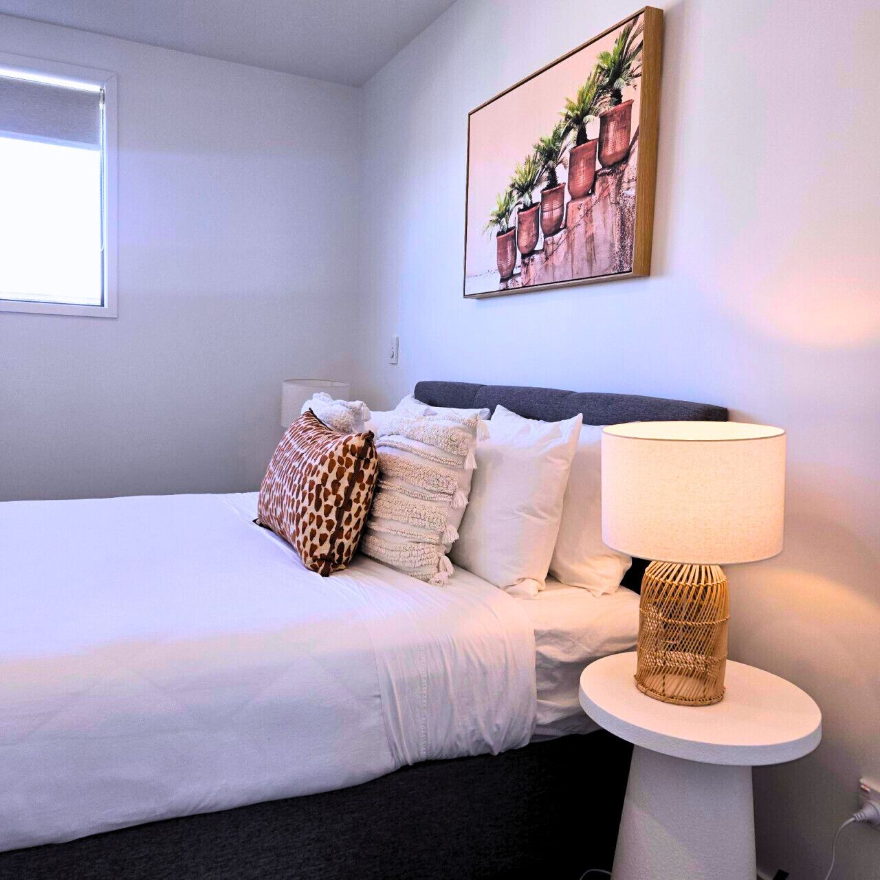 Ferros/tábuas de passar roupa, Wi-Fi, roupa de cama