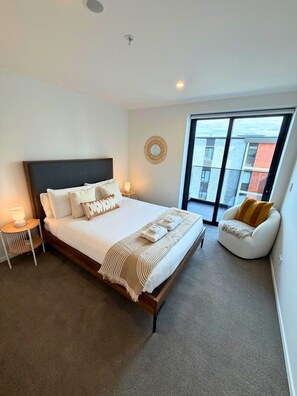 2 bedrooms, iron/ironing board, WiFi, bed sheets - 2 Bedroom Escape near Te Kaha Stadium (Christchurch)