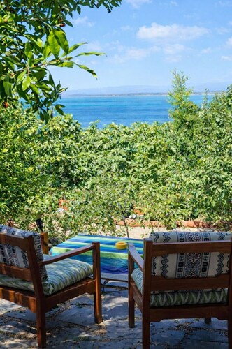 La Torre sul Ponte, Seaview, Garden