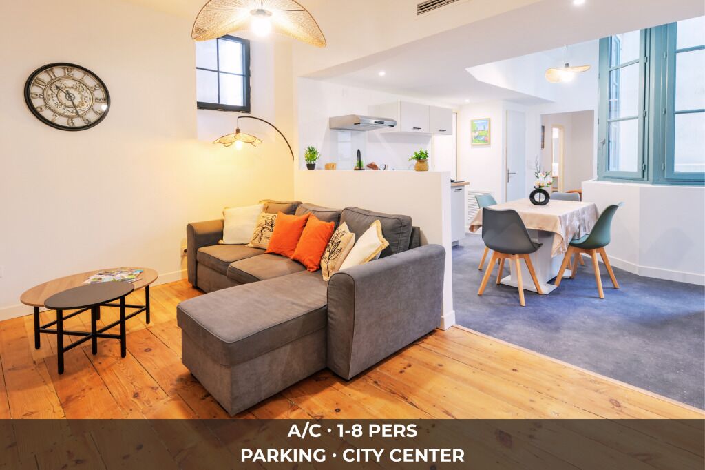 Smart TV, books, offices