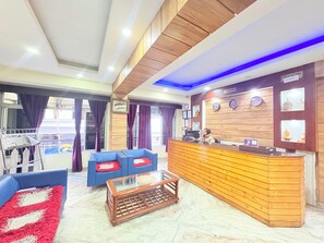 Reception hall - Golden Dolma Hotel & Spa Darjeeling (Darjeeling)