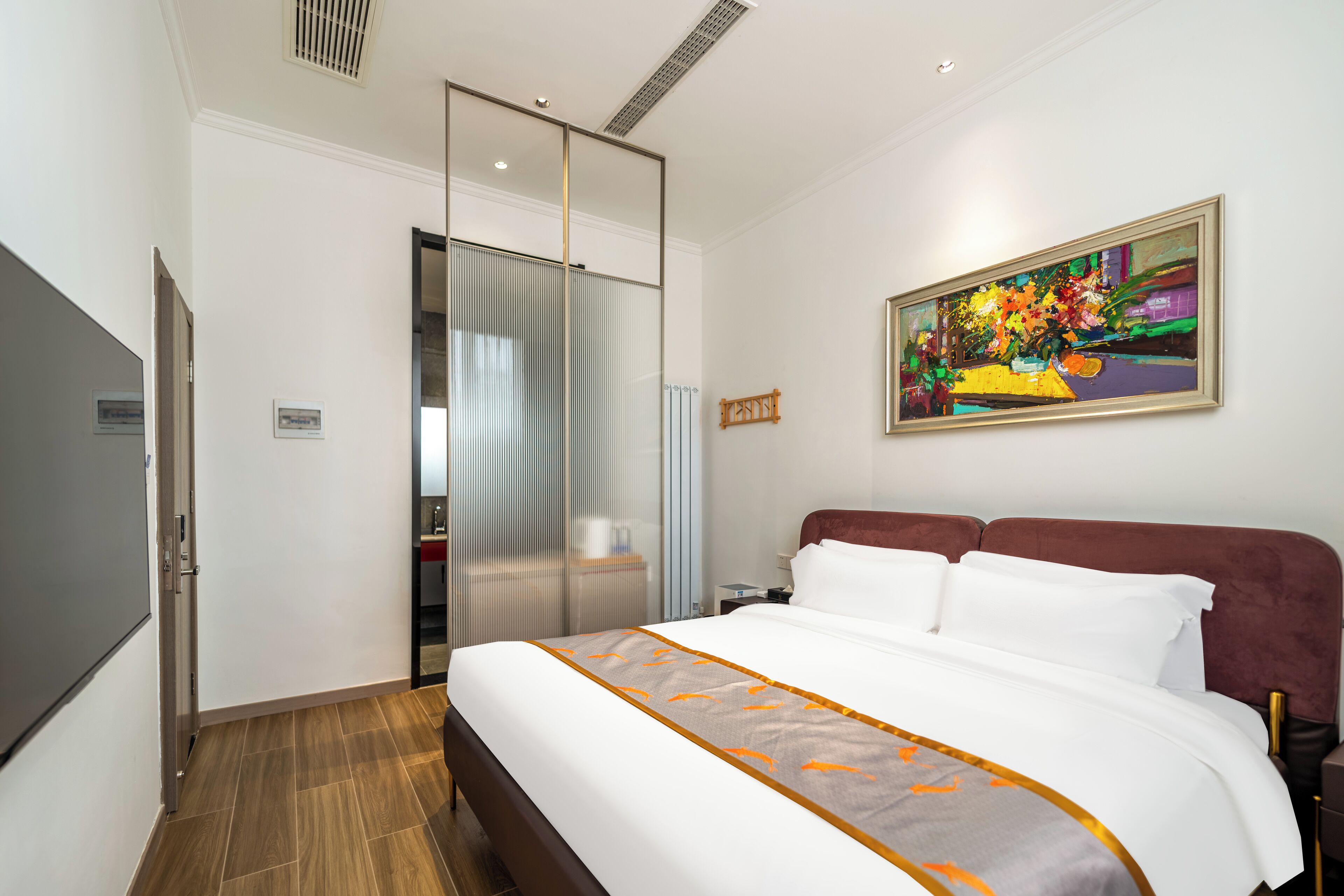 Suite – senior, terrasse, bakgårdsutsikt | Wi-fi (inkludert)