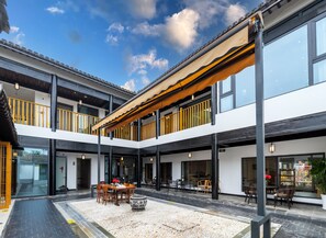 Exterior - Silk Road-Fu Tea Town Boutique Homestay (Xianyang)