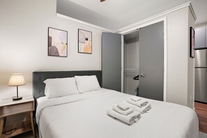 Silitysrauta/-lauta, Wi-Fi, vuodevaatteet, pääsy pyörätuolilla