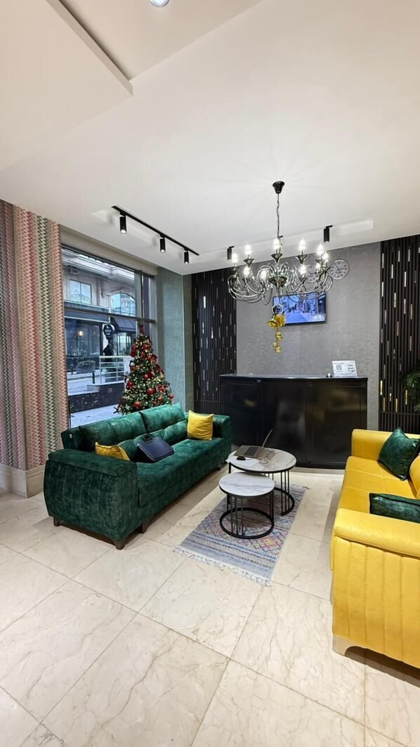 Reception - Avenue Nizami Hotel (Baku)