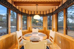 Dining - Escape to Montana at this spacious retreat. Nestled in a quiet, private setting, this rustic home features stunning views. Enjoy the peace of nature with the convenience of a quick drive to town — the perfect basecamp for your Montana getaway. (Missoula)