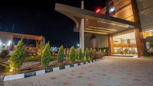 Ngoại thất