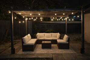 Terrace/patio - Sunny Oasis Near the Beach – 4BR/3BA Pool Home (Boynton Beach)