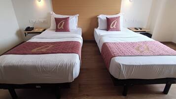 Deluxe Twin Room | Free WiFi