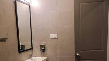 Free toiletries, bathrobes, towels, soap