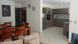 Apartment, 2 Bedrooms, Accessible, Smoking | Dining room - Apartment in Same, Casa Blanca (Tonchigüe)