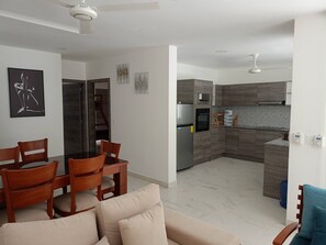 Dining room - Apartment in Same, Casa Blanca (Tonchigüe)