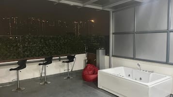 Pengangkutan ulang-alik bandar