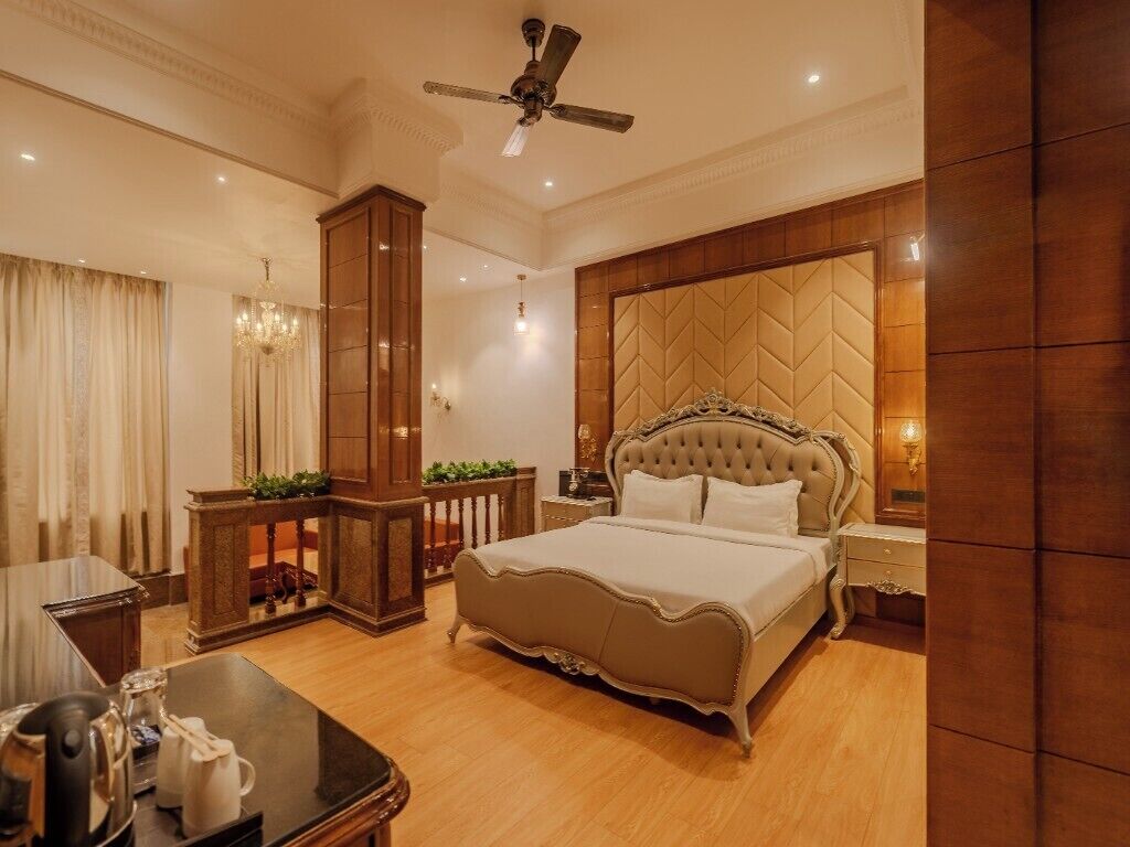 Cortinas blackout y sistema de insonorización 